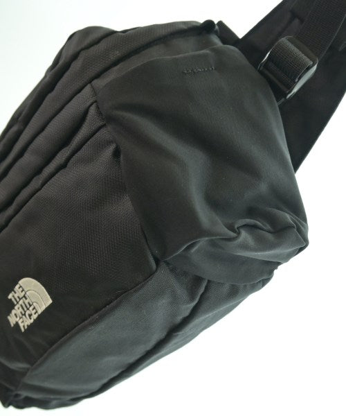 THE NORTH FACE กระเป๋าสะพาย