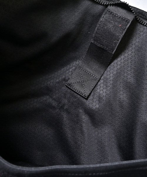 THE NORTH FACE กระเป๋าสะพาย