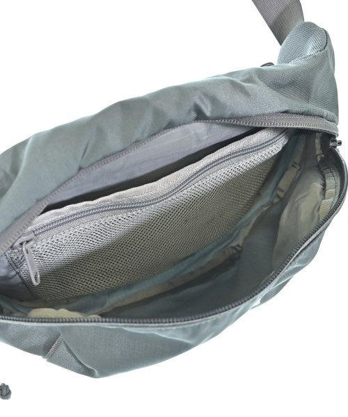 THE NORTH FACE กระเป๋าสะพาย
