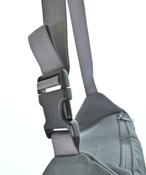 THE NORTH FACE กระเป๋าสะพาย