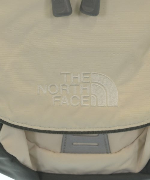 THE NORTH FACE กระเป๋าสะพาย