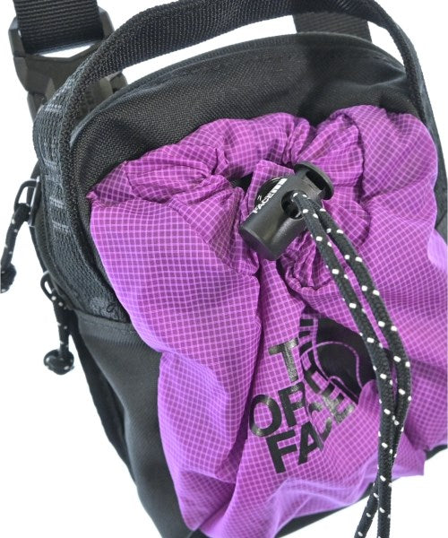 THE NORTH FACE กระเป๋าสะพาย