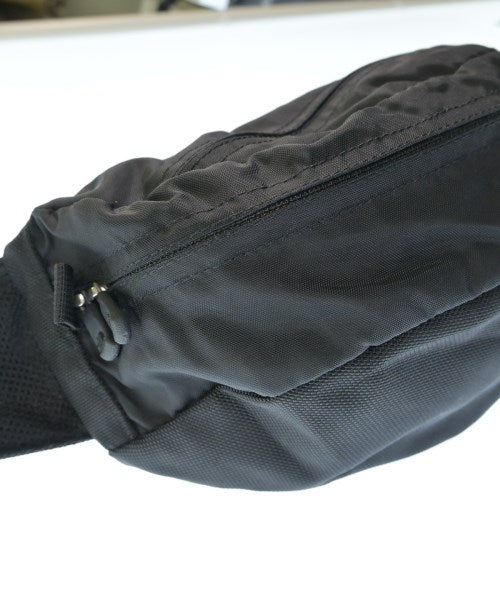THE NORTH FACE กระเป๋าสะพาย