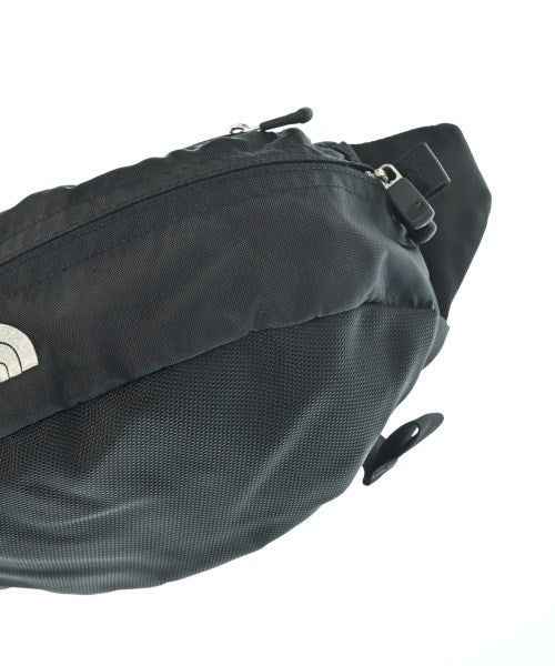 THE NORTH FACE กระเป๋าสะพาย