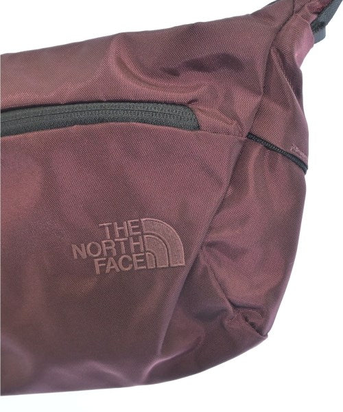 THE NORTH FACE กระเป๋าสะพาย