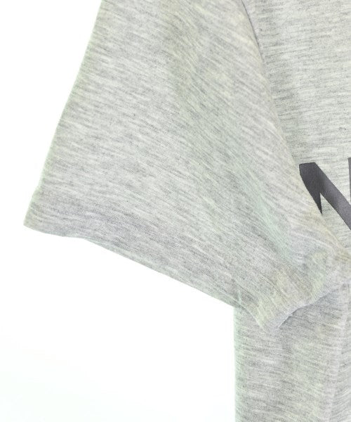 THE NORTH FACE เสื้อยืด/เสื้อท็อปส์