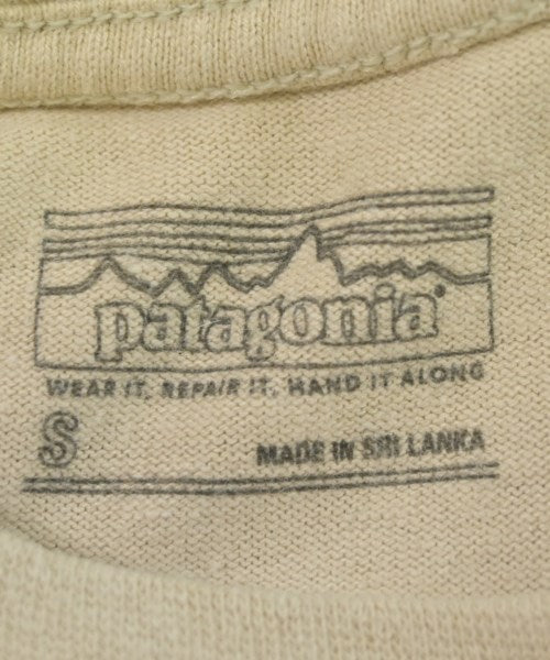 patagonia เสื้อยืด/เสื้อท็อปส์
