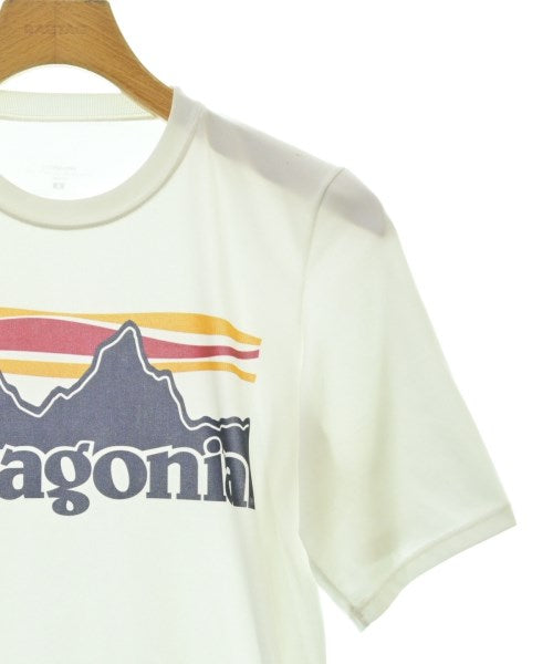 patagonia เสื้อยืด/เสื้อท็อปส์