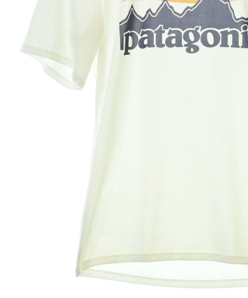 patagonia เสื้อยืด/เสื้อท็อปส์