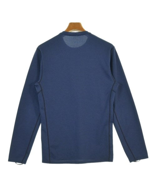 patagonia เสื้อยืด/เสื้อท็อปส์