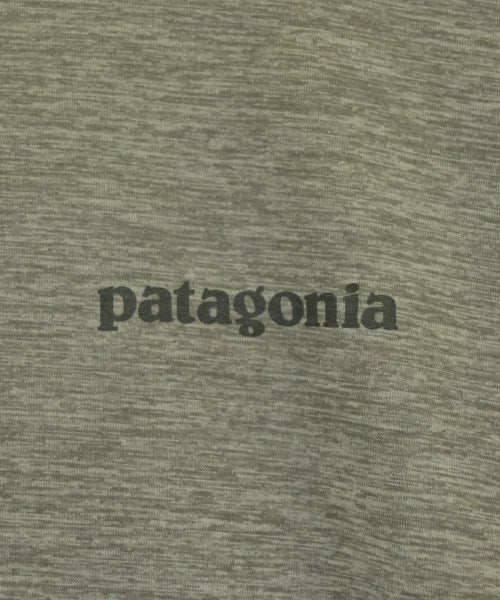 patagonia เสื้อยืด/เสื้อท็อปส์