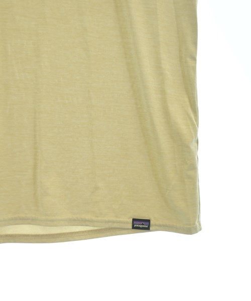 patagonia เสื้อยืด/เสื้อท็อปส์