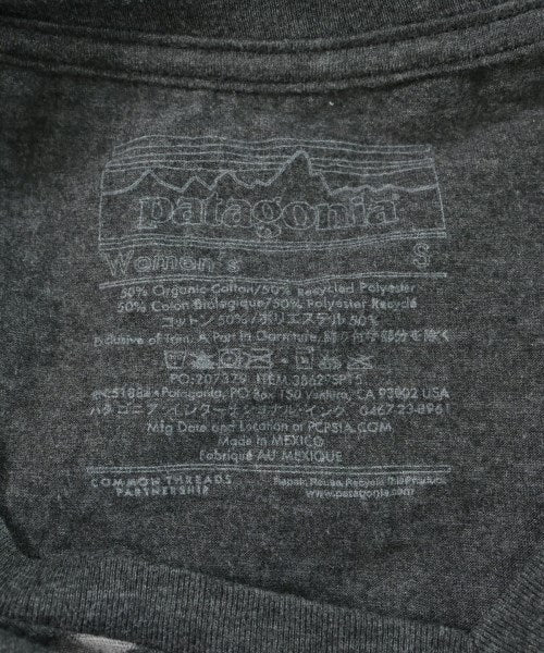 patagonia เสื้อยืด/เสื้อท็อปส์