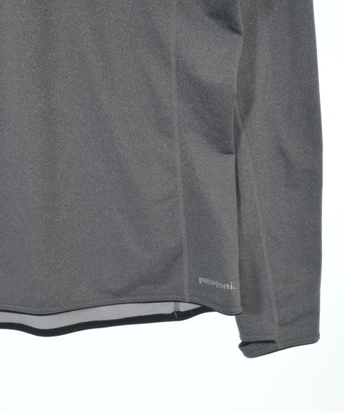 patagonia เสื้อยืด/เสื้อท็อปส์