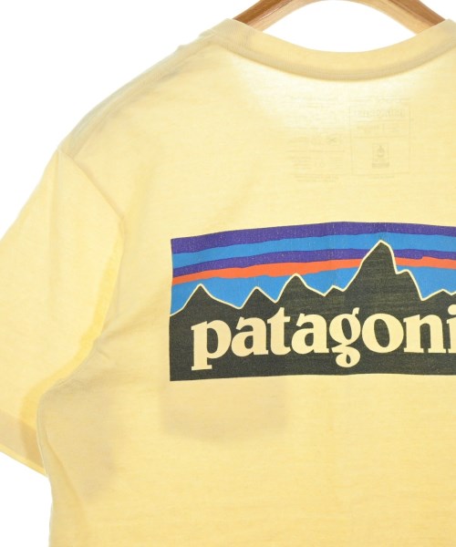 patagonia เสื้อยืด/เสื้อท็อปส์