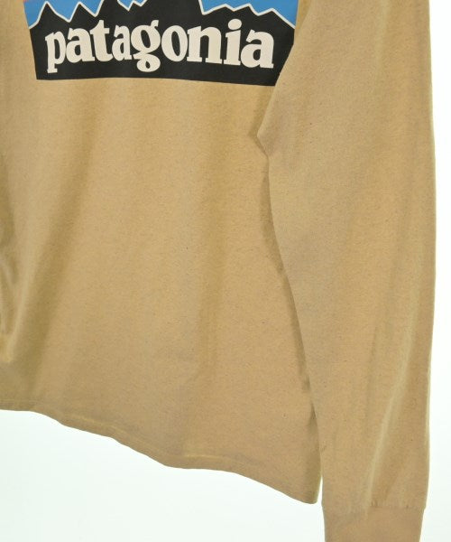patagonia เสื้อยืด/เสื้อท็อปส์