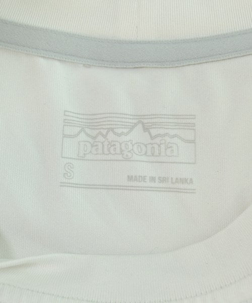 patagonia เสื้อยืด/เสื้อท็อปส์