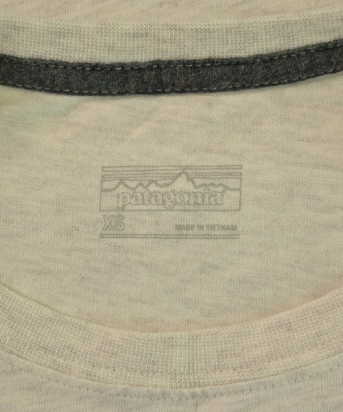 patagonia เสื้อยืด/เสื้อท็อปส์