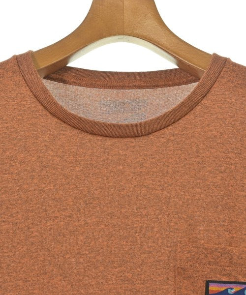 patagonia เสื้อยืด/เสื้อท็อปส์