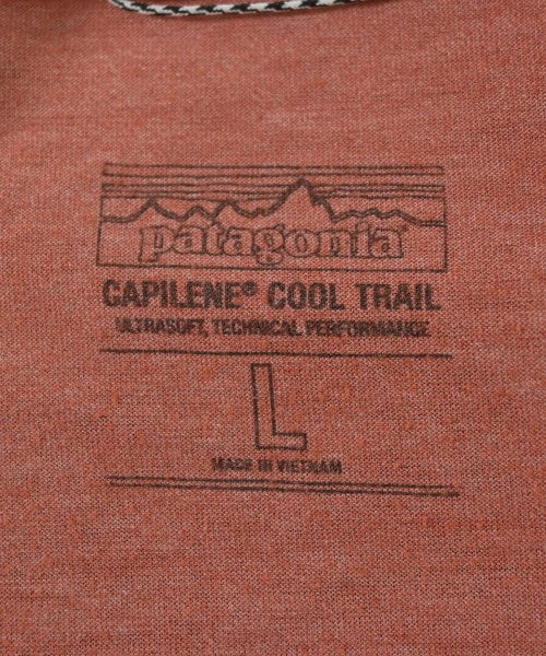 patagonia เสื้อยืด/เสื้อท็อปส์
