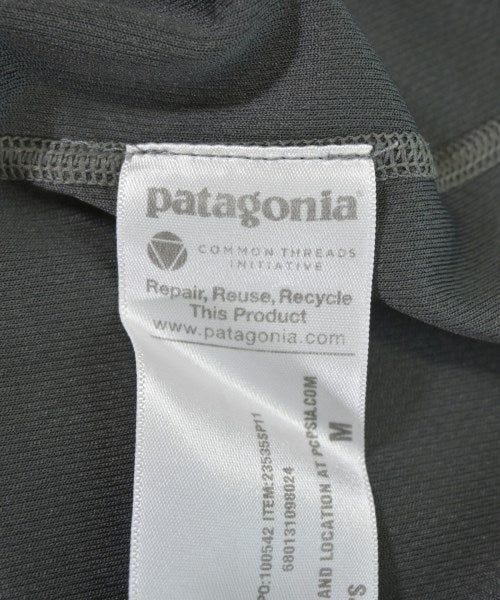 patagonia เสื้อยืด/เสื้อท็อปส์