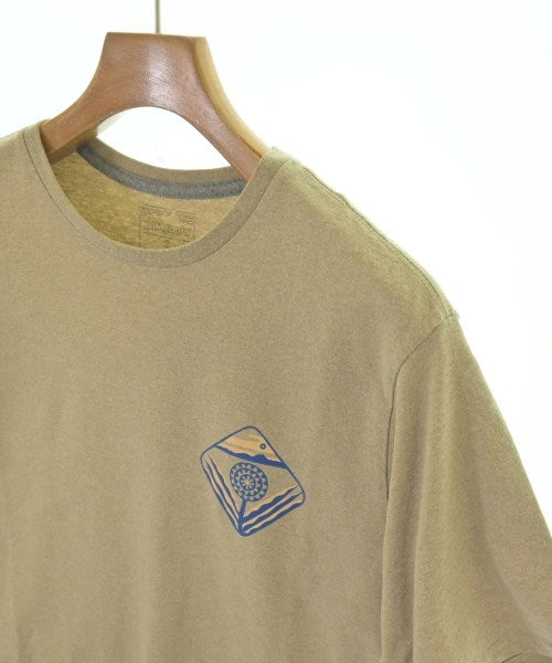 patagonia เสื้อยืด/เสื้อท็อปส์