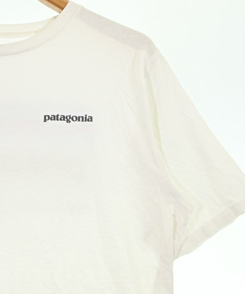 patagonia เสื้อยืด/เสื้อท็อปส์