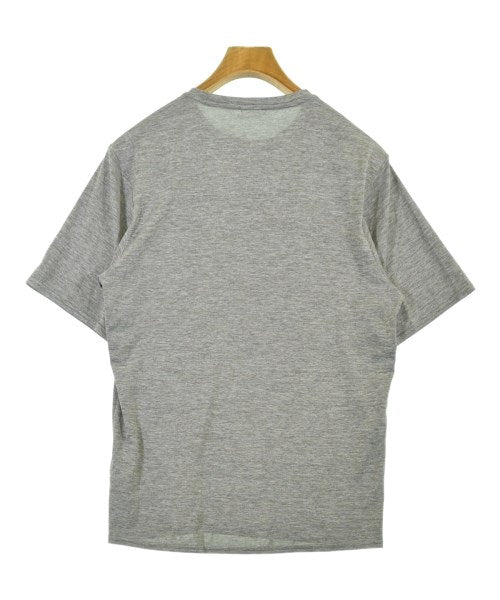 patagonia เสื้อยืด/เสื้อท็อปส์