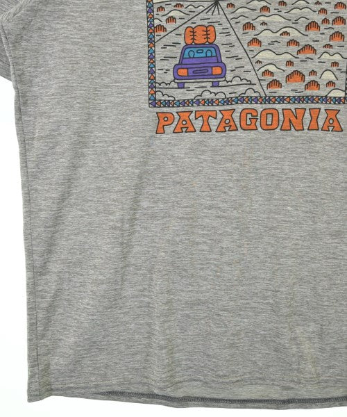 patagonia เสื้อยืด/เสื้อท็อปส์