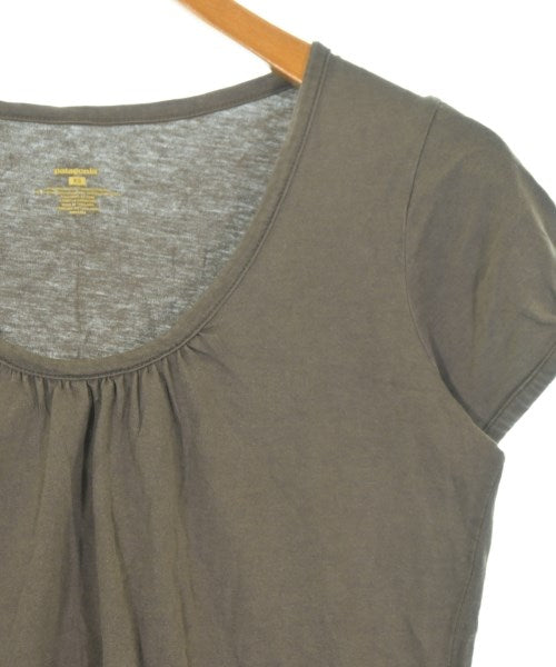 patagonia เสื้อยืด/เสื้อท็อปส์