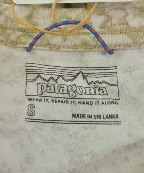 patagonia เสื้อยืด/เสื้อท็อปส์
