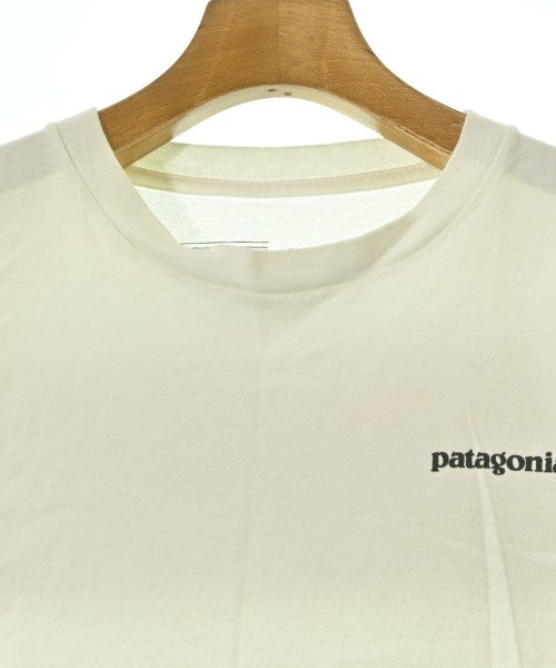 patagonia เสื้อยืด/เสื้อท็อปส์