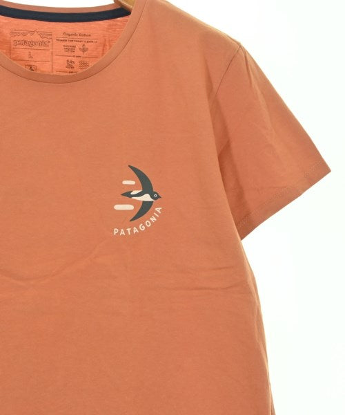 patagonia เสื้อยืด/เสื้อท็อปส์