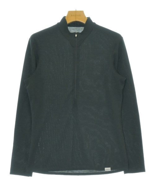 patagonia เสื้อยืด/เสื้อท็อปส์