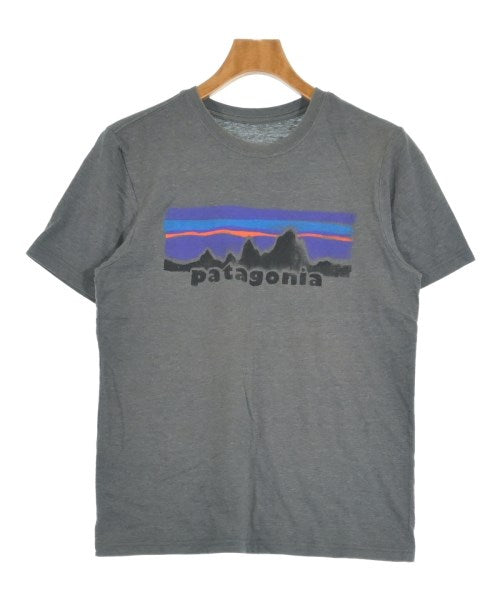 patagonia เสื้อยืด/เสื้อท็อปส์