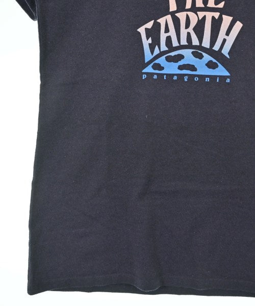 patagonia เสื้อยืด/เสื้อท็อปส์