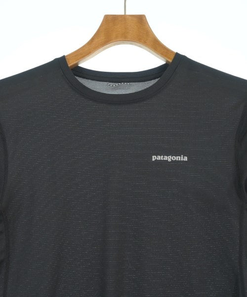 patagonia เสื้อยืด/เสื้อท็อปส์