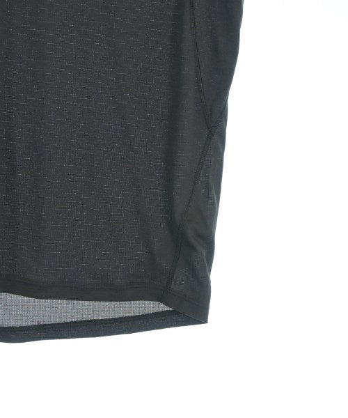 patagonia เสื้อยืด/เสื้อท็อปส์