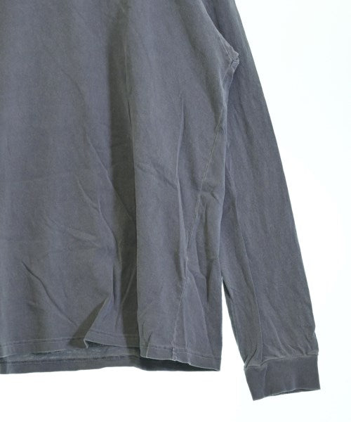 GRAMICCI เสื้อยืด/เสื้อท็อปส์