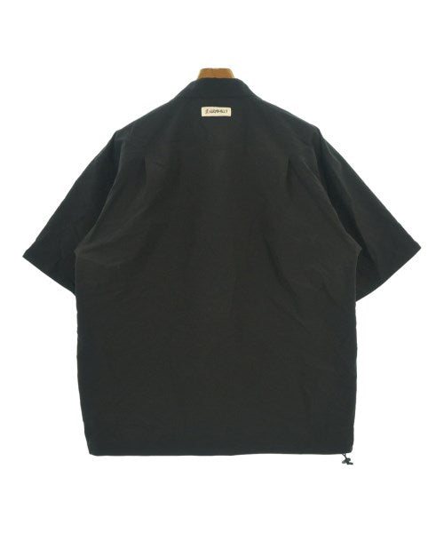 GRAMICCI เสื้อลำลอง