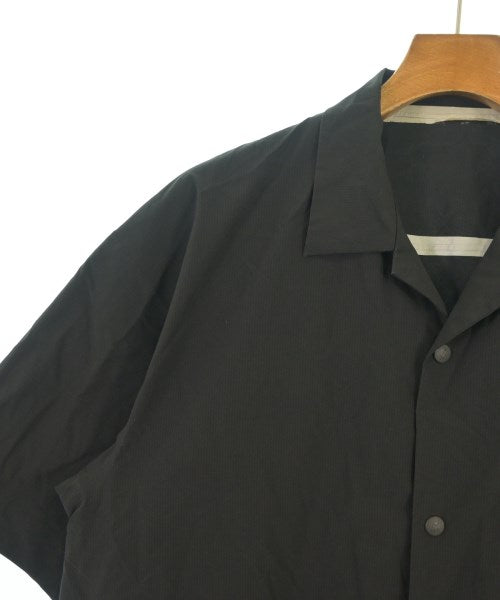 GRAMICCI เสื้อลำลอง