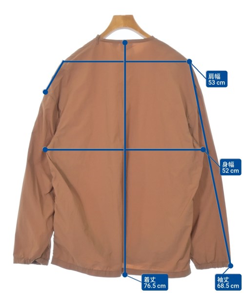 GRAMICCI เสื้อยืด/เสื้อท็อปส์