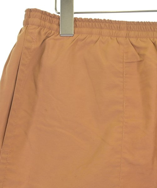 Deluxe กางเกงขาสั้น