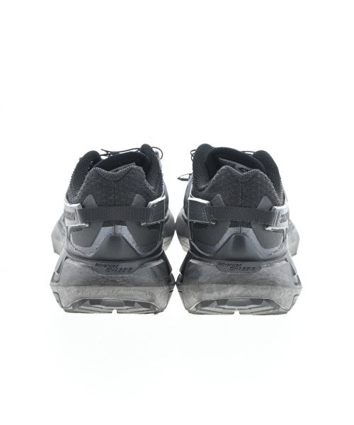 Salomon รองเท้าผ้าใบ