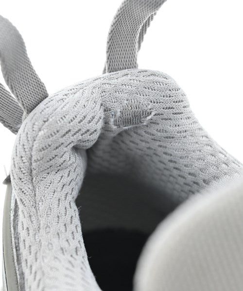 Salomon รองเท้าผ้าใบ