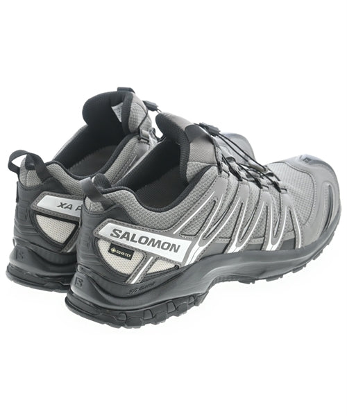 Salomon รองเท้าผ้าใบ