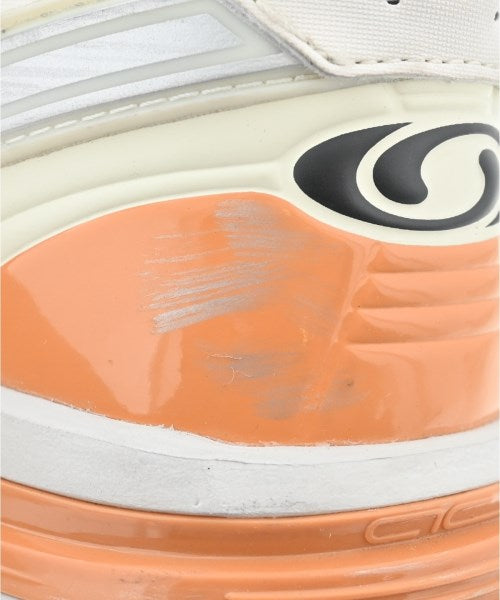 Salomon รองเท้าผ้าใบ