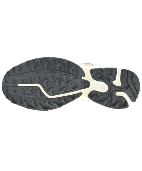 Salomon รองเท้าผ้าใบ