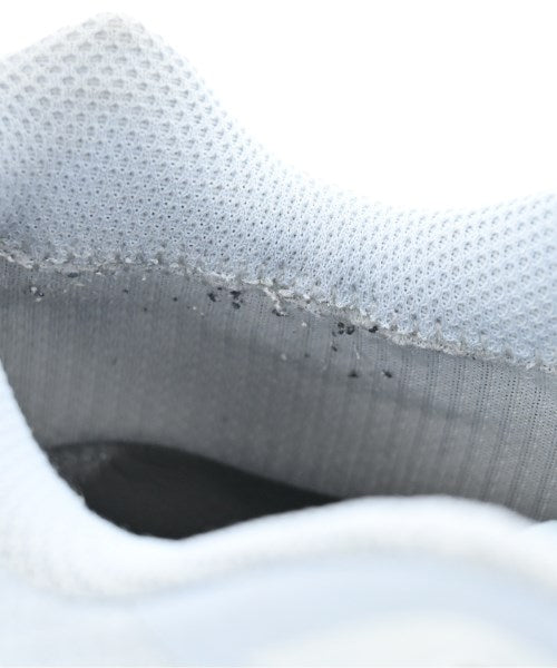 Salomon รองเท้าผ้าใบ