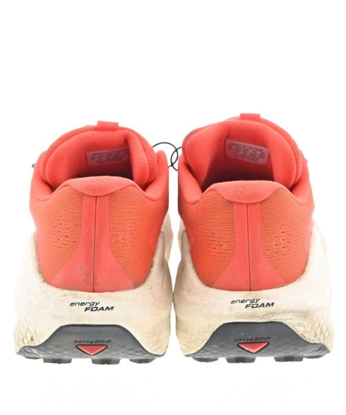 Salomon รองเท้าผ้าใบ